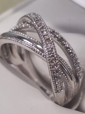 Silver Tone Criss Cross Ring Multi Band CZ Accents Infinity Style Size 6.5